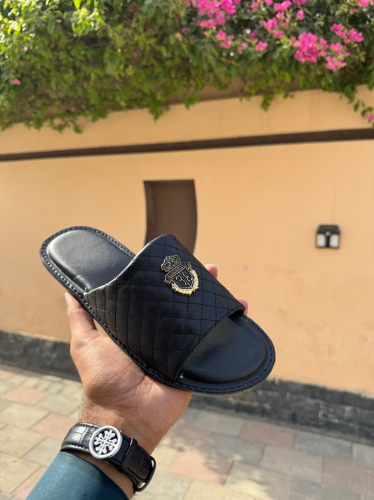 QUILTED CREST SLIDES-BLACK
